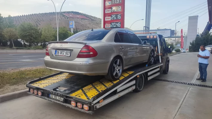 Ankara Çekici hizmeti,Oto Kurtarıcı Çekici Hizmeti,Mamak oto çekici,Ankara oto çekici,Ankara oto çekici,En Yakın Çekici,Ankara yol yardım,Ankara oto çekici,Çankaya Oto Kurtarma